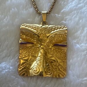 Gold Buddha Pendant Necklace